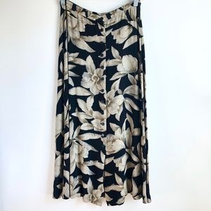 Vintage Silk Patterned Button Front Midi Skirt